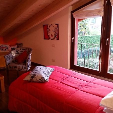 B&B Douglas House Varèse Extérieur photo