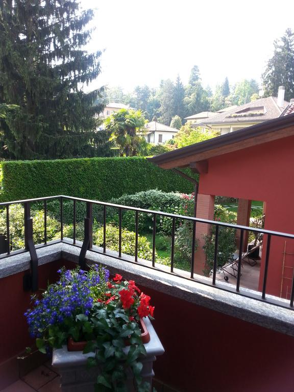 B&B Douglas House Varèse Extérieur photo
